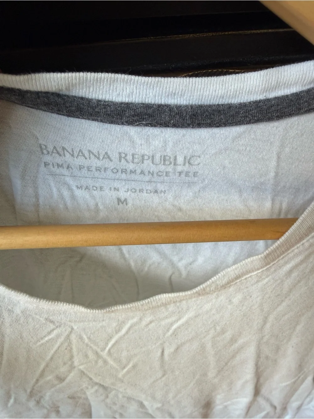 Banana Republic White Short Sleeve Crew Neck Tee